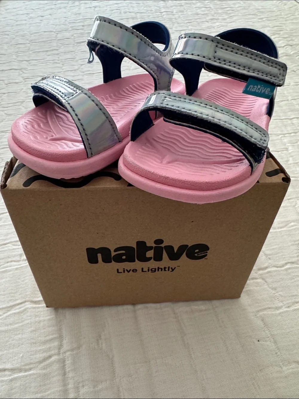 Native Girls Charley Hologram Iridescent Sandal - Princess Pink, Size C4